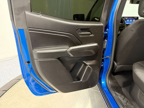 Used 2024 Chevrolet Colorado Trail Boss w/ Advanced Trailering Package image 39