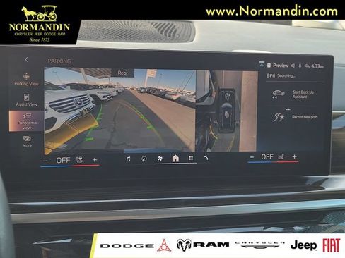 Used 2025 BMW X7 xDrive40i AWD/4WD image 10