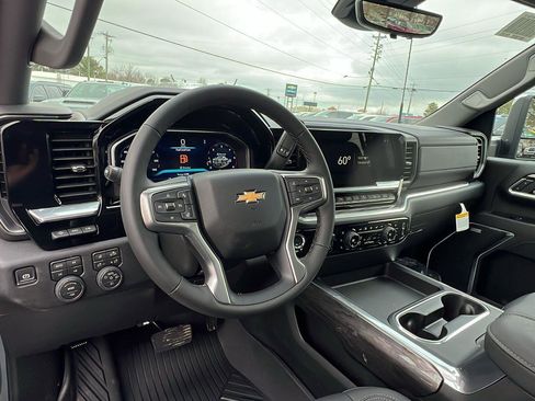 New 2026 Chevrolet Silverado 2500 LTZ w/ LTZ Convenience Package AWD/4WD image 19