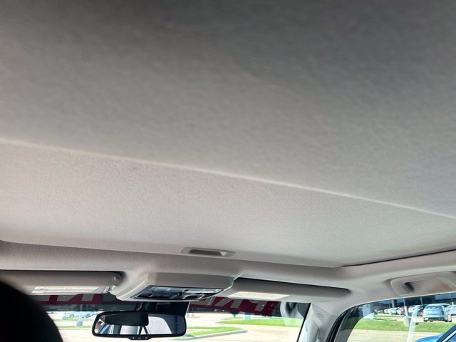 Used 2022 Toyota 4Runner SR5 Premium w/ Moonroof Package AWD/4WD image 43
