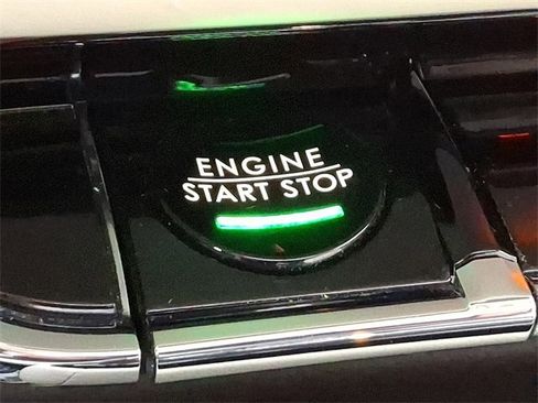 Used 2022 Lincoln Nautilus Black Label w/ Class II Trailer Tow Package image 23