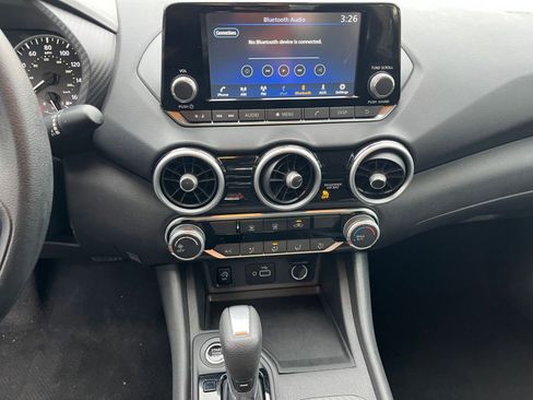 Used 2025 Nissan Sentra S image 17
