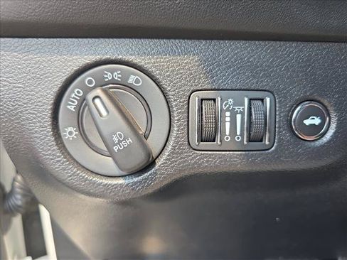 Used 2021 Dodge Challenger R/T Scat Pack w/ Dynamics Package RWD image 24