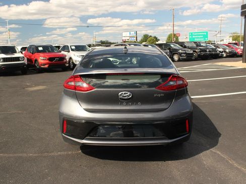 Used 2018 Hyundai Ioniq Plug-In Hybrid FWD image 6