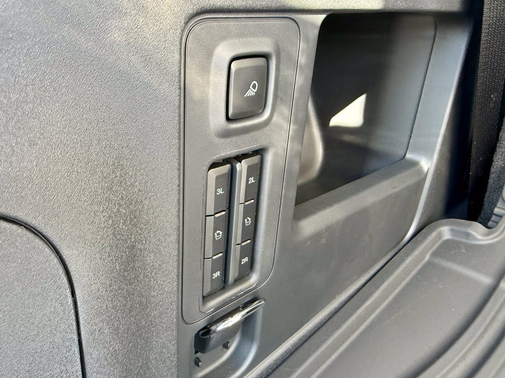 New 2025 Ford Expedition Platinum w/ Stealth Performance Package AWD/4WD image 18