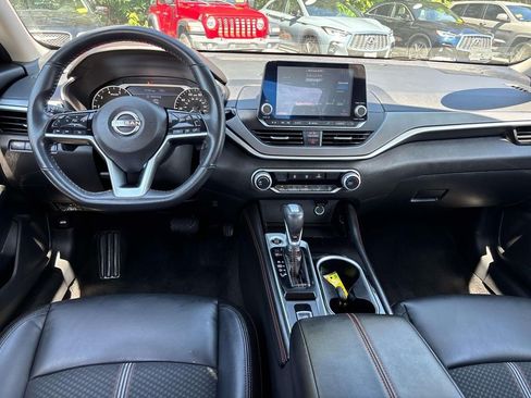 Used 2023 Nissan Altima 2.5 SR AWD/4WD image 11