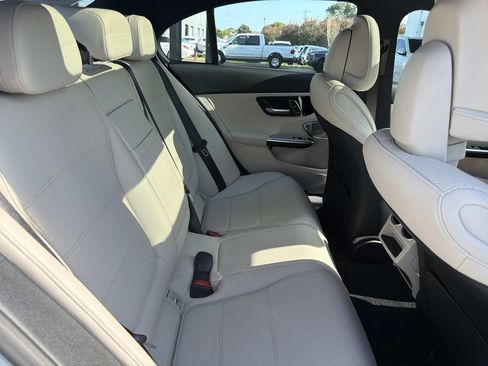 Used 2026 Mercedes-Benz C 300 Sedan image 9