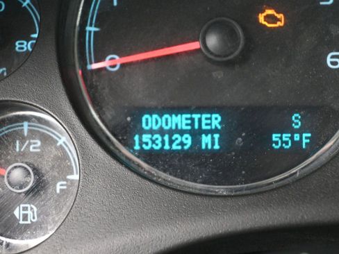 Used 2010 Chevrolet Silverado 1500 LTZ w/ Convenience Package image 25