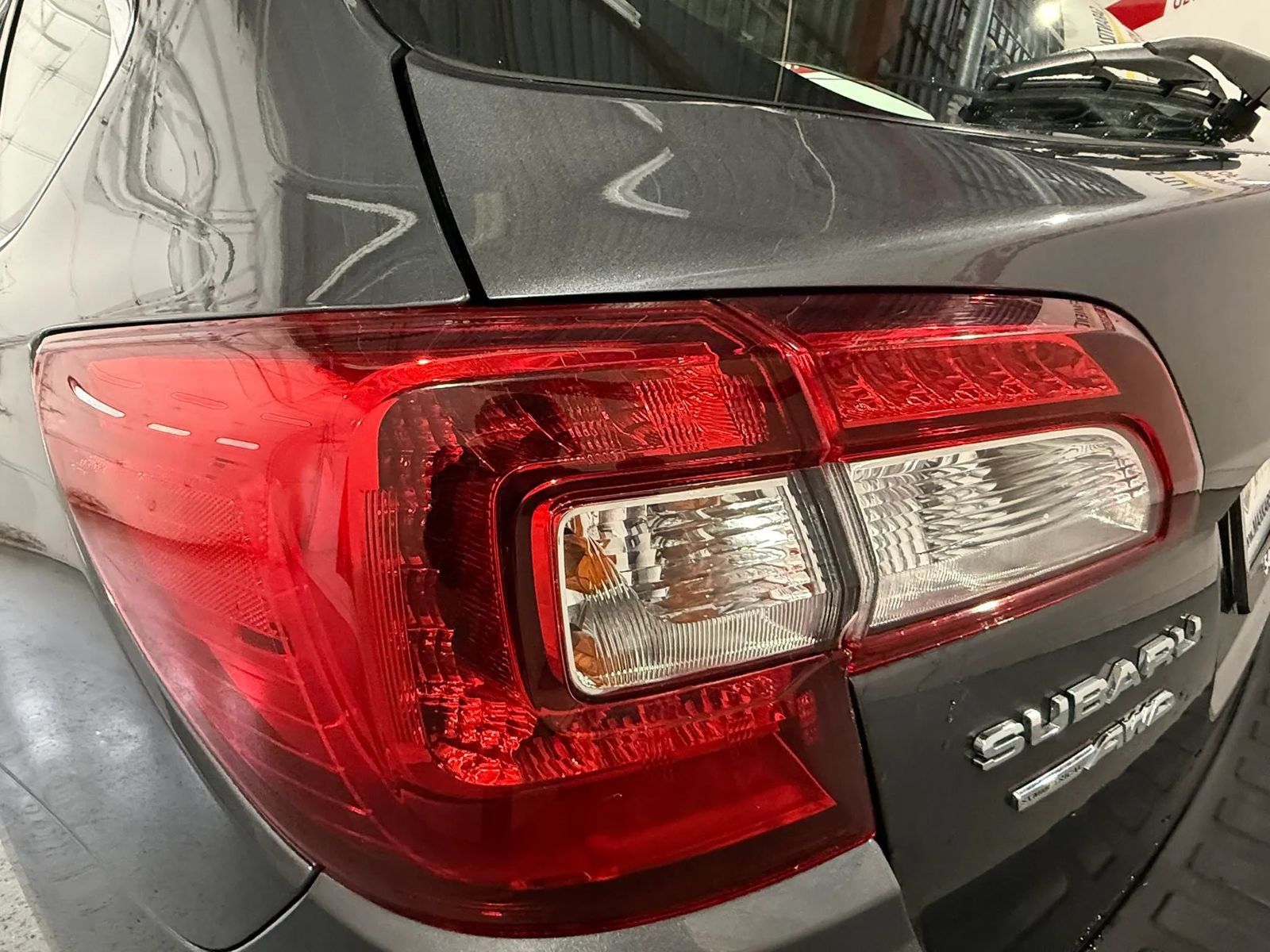 Used 2018 Subaru Outback 2.5i AWD/4WD image 18