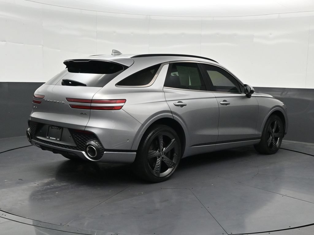 Used 2023 Genesis GV70 2.5T w/ Sport Prestige Package AWD/4WD image 5