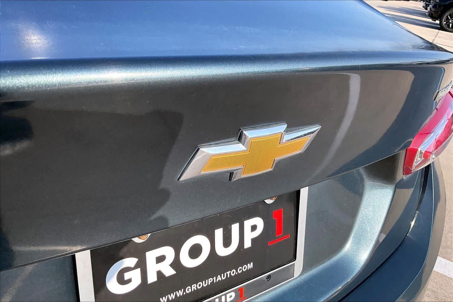 Used 2020 Chevrolet Malibu Premier FWD image 26