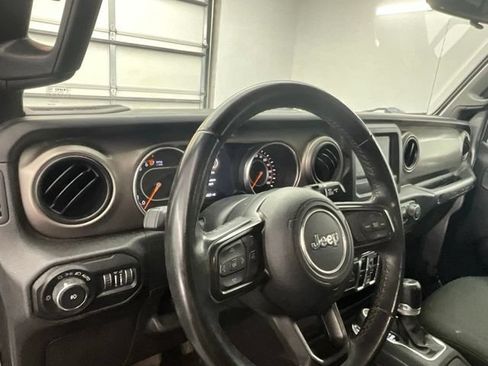 Used 2020 Jeep Wrangler Unlimited Sport S AWD/4WD image 16