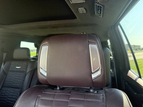 Used 2021 Cadillac Escalade Sport Platinum w/ LPO, ONYX Package AWD/4WD image 27