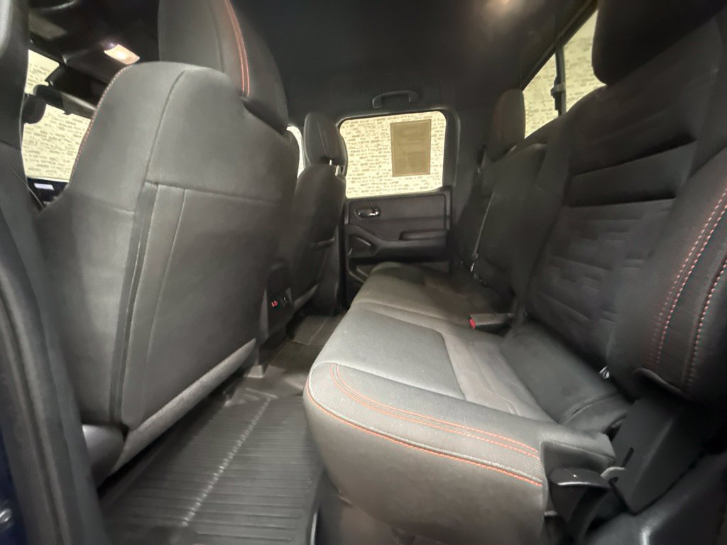 Used 2023 Nissan Frontier PRO-4X w/ Pro Convenience Package AWD/4WD image 13