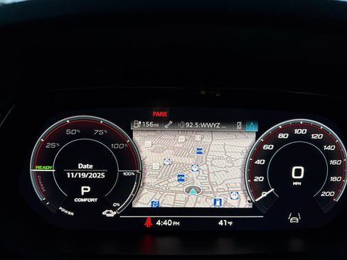 Used 2022 Audi e-tron GT Premium Plus w/ Performance Package image 35