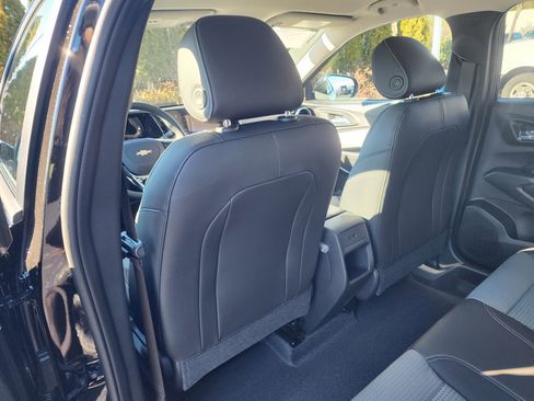 New 2026 Chevrolet Trax LT w/ Driver Confidence Package image 15
