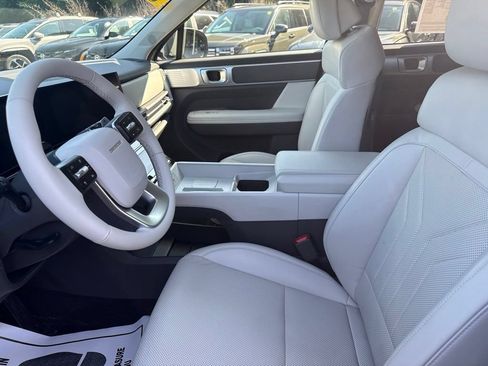Used 2026 Hyundai Santa Fe SEL AWD/4WD image 32