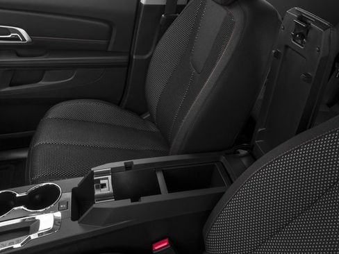 Used 2017 GMC Terrain SLE FWD image 16