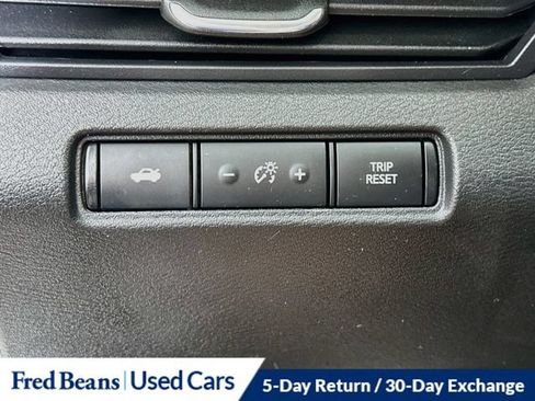 Used 2023 Nissan Altima 2.5 SR FWD image 15