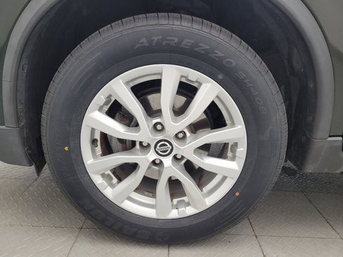 Used 2018 Nissan Rogue SV AWD/4WD image 31
