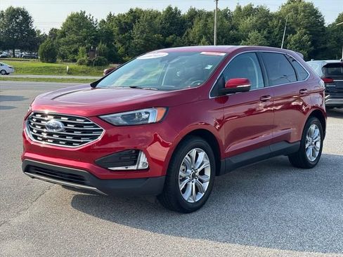 Used 2024 Ford Edge Titanium AWD/4WD image 7