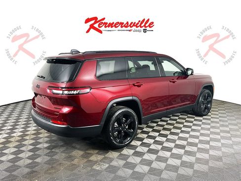 New 2025 Jeep Grand Cherokee L Limited image 7