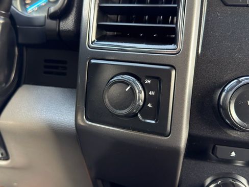 Used 2018 Ford F150 XLT image 8