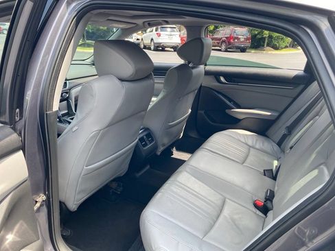 Used 2018 Honda Accord EX-L image 36
