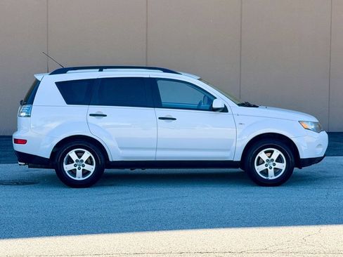 Used 2007 Mitsubishi Outlander LS AWD/4WD image 4