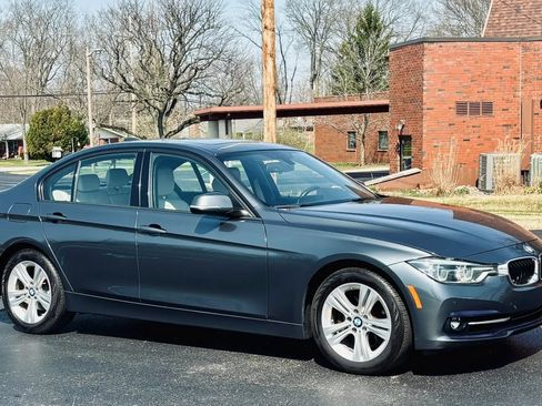 Used 2016 BMW 328i xDrive Sedan AWD/4WD image 12