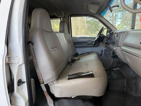 Used 2001 Ford F350 4x4 Crew Cab Super Duty image 10