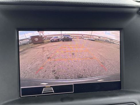 Used 2024 GMC Terrain SLE image 19