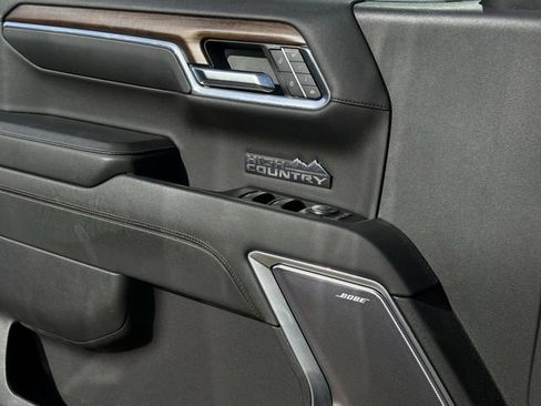 Used 2024 Chevrolet Silverado 1500 High Country AWD/4WD image 28