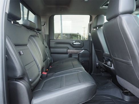 Used 2023 GMC Sierra 3500 Denali w/ Denali Ultimate Package image 24