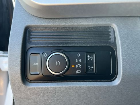 Certified 2024 Ford F350 XLT AWD/4WD image 32