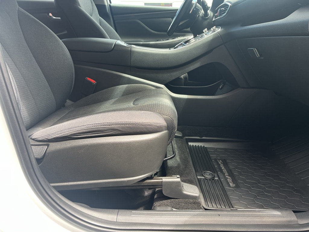 Used 2023 Hyundai Santa Fe SEL AWD/4WD image 14