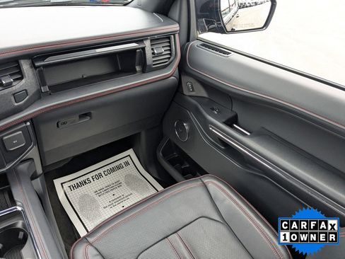 Used 2022 Ford Expedition Max Limited image 22
