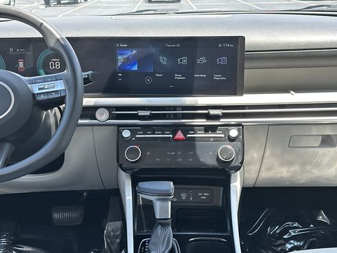 Used 2025 Hyundai Tucson SEL FWD image 30