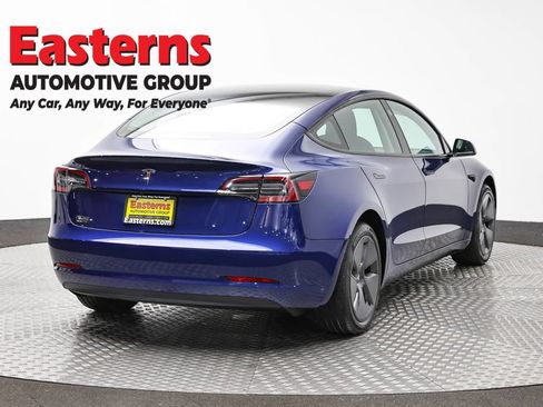 Used 2023 Tesla Model 3 Standard Range RWD image 5