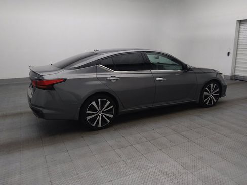 Used 2019 Nissan Altima 2.5 Platinum FWD image 10
