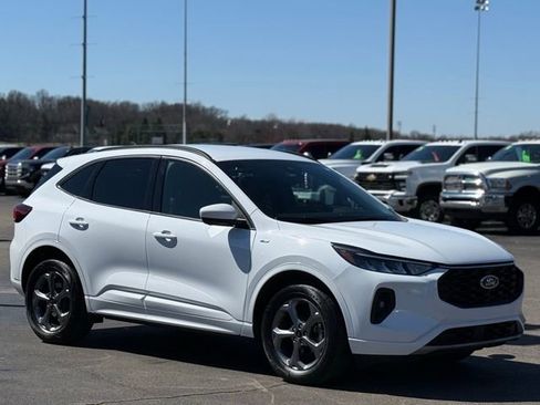Used 2023 Ford Escape ST-Line Select w/ Tech Pack #2 AWD/4WD image 36