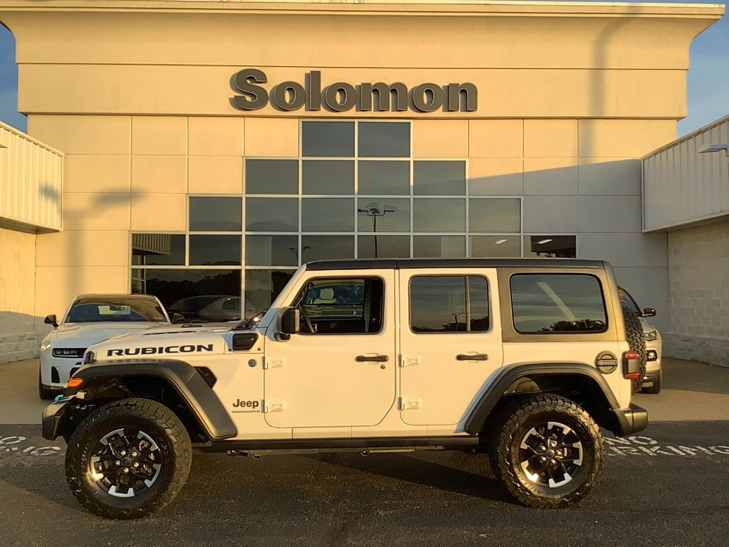 Certified 2024 Jeep Wrangler Unlimited Rubicon 4xe AWD/4WD image 1