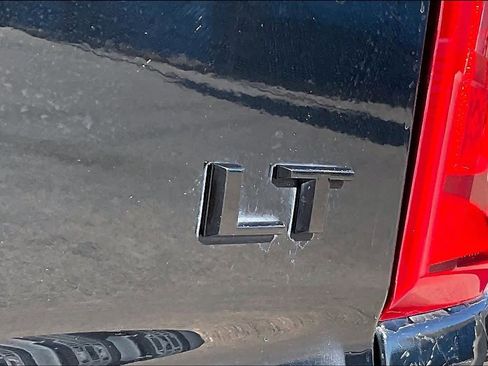 Used 2021 Chevrolet Silverado 1500 LT Trail Boss w/ Convenience Package II image 9