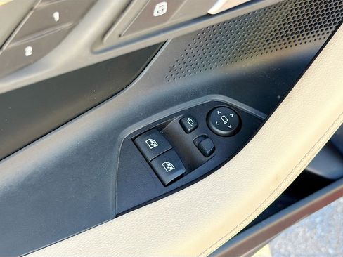 Used 2025 BMW M240i xDrive M240i image 25