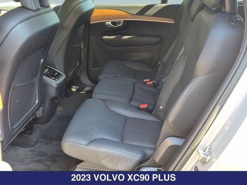 Used 2023 Volvo XC90 B6 Plus AWD/4WD image 16