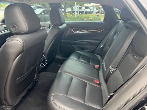 Used 2017 Cadillac XTS Luxury FWD image 16