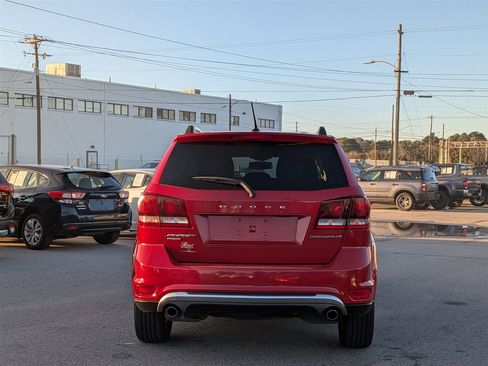 Used 2017 Dodge Journey Crossroad image 4