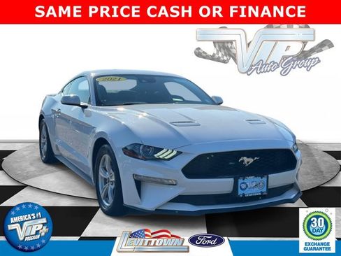 Used 2021 Ford Mustang Coupe RWD image 1