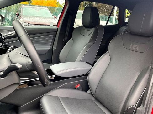 Certified 2023 Volkswagen ID.4 Pro S image 18