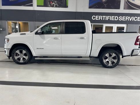 Used 2021 RAM 1500 Laramie AWD/4WD image 2
